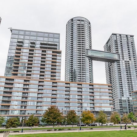 Globalstay Elegant Downtown Apartments تورونتو المظهر الخارجي الصورة