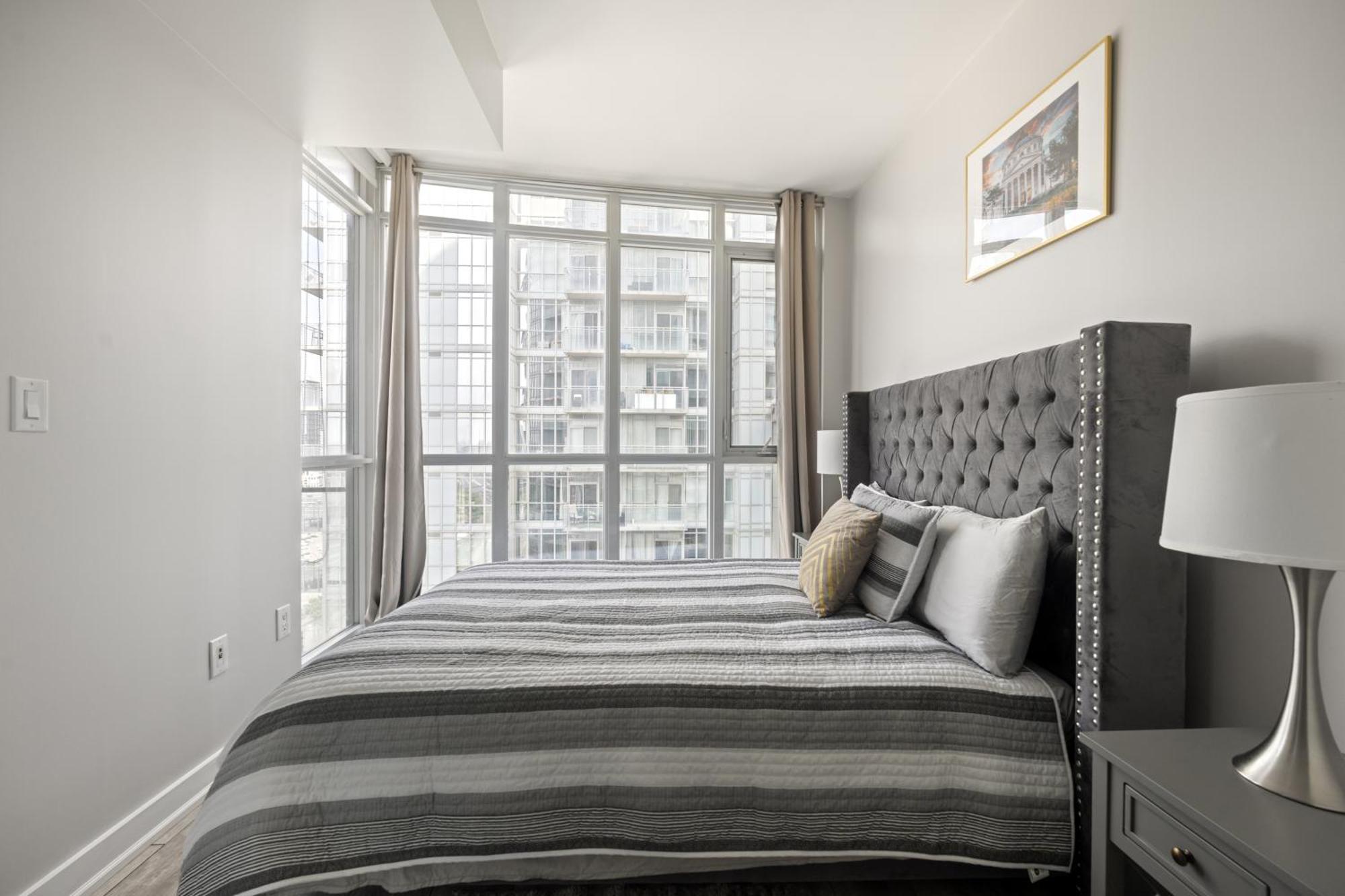 Globalstay Elegant Downtown Apartments تورونتو المظهر الخارجي الصورة