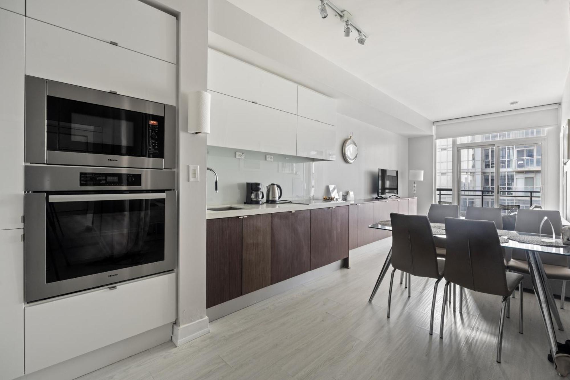 Globalstay Elegant Downtown Apartments تورونتو المظهر الخارجي الصورة