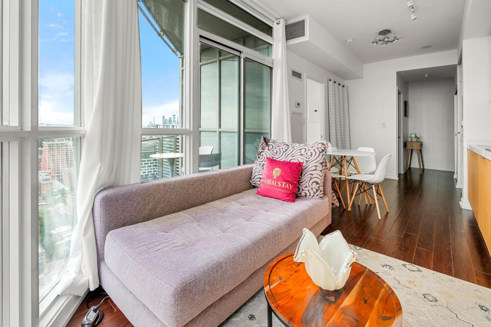 Globalstay Elegant Downtown Apartments تورونتو المظهر الخارجي الصورة