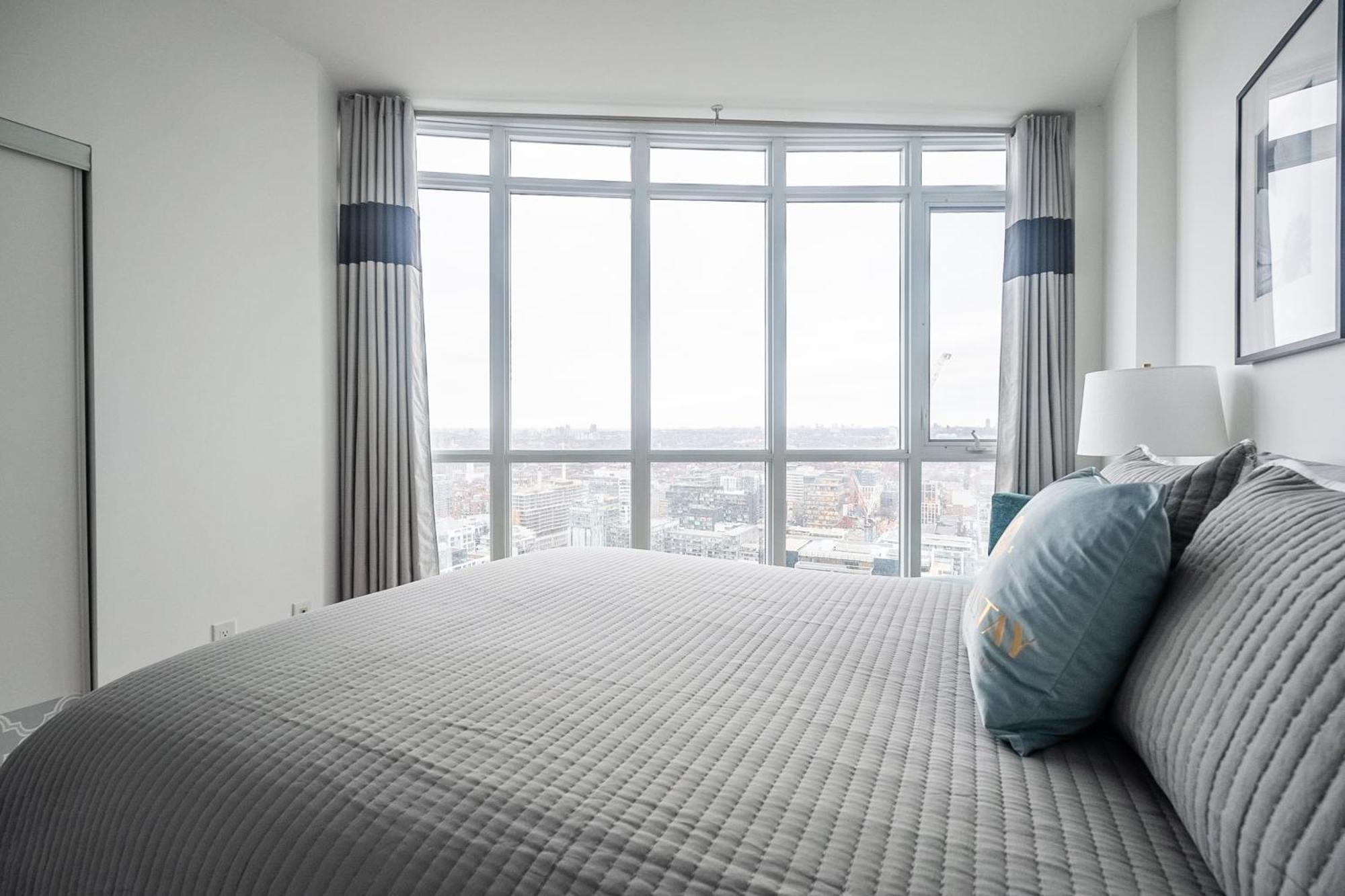 Globalstay Elegant Downtown Apartments تورونتو المظهر الخارجي الصورة