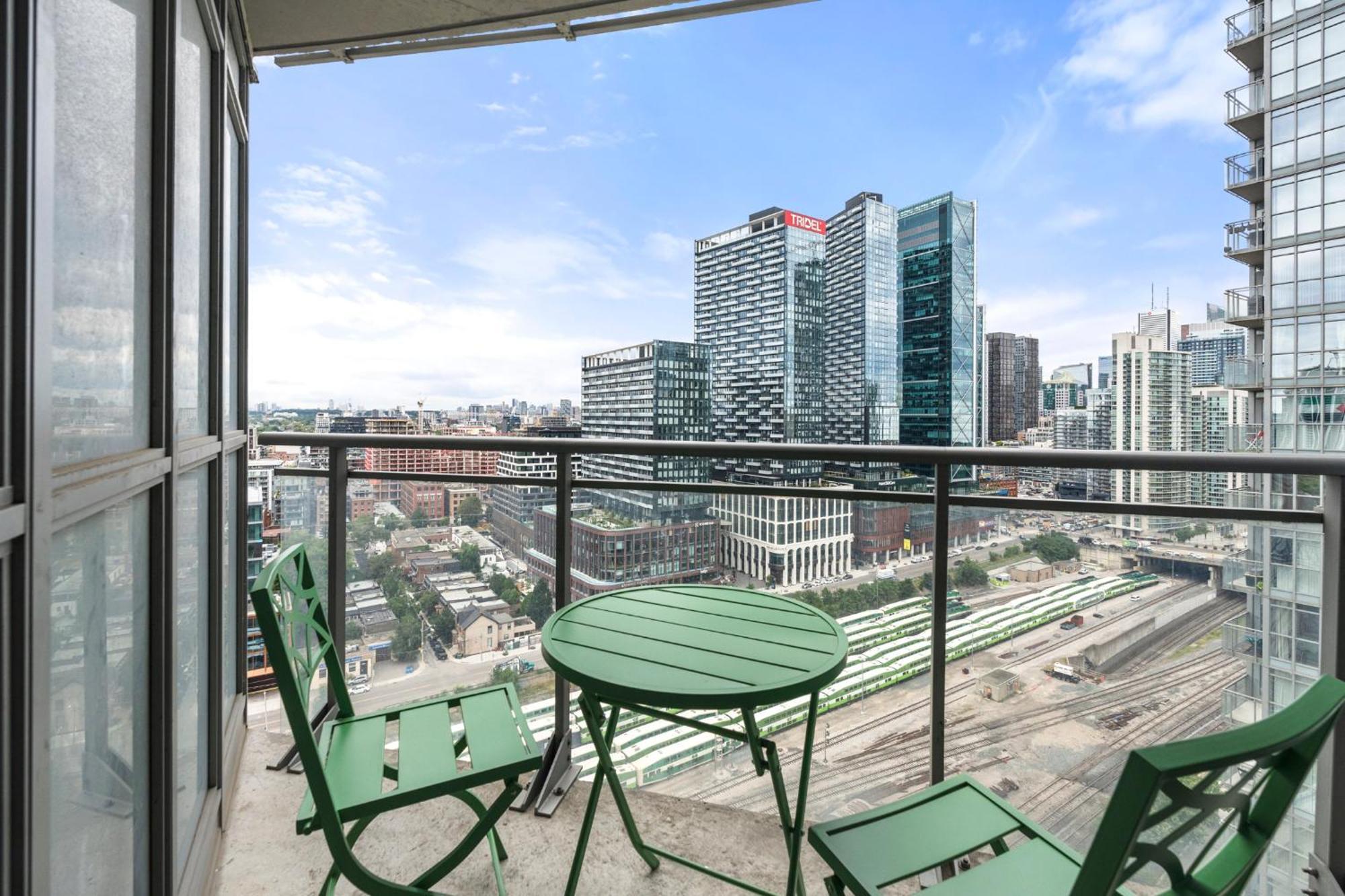 Globalstay Elegant Downtown Apartments تورونتو المظهر الخارجي الصورة